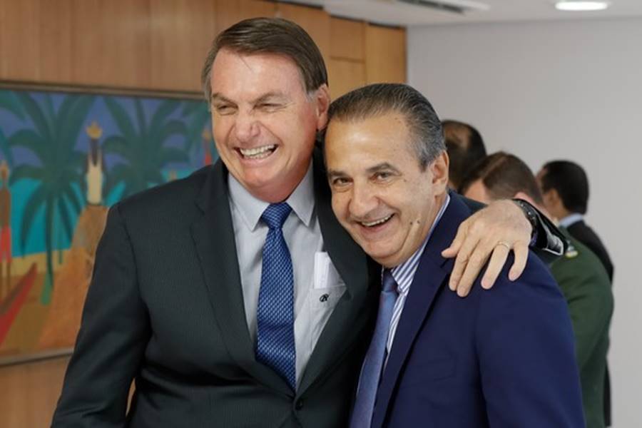 O presidente Jair Bolsonaro (sem partido) e o pastor Silas Malafaia, no Palácio do Planalto