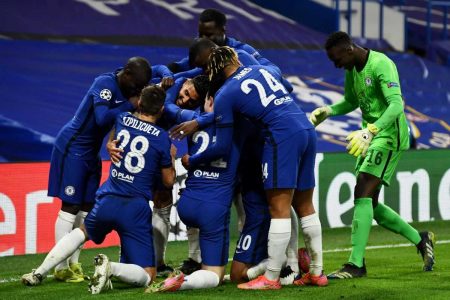 Chelsea avança na Champions