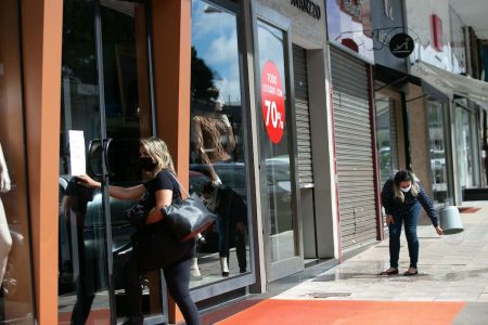 lockdown comercio fechado brasília DF