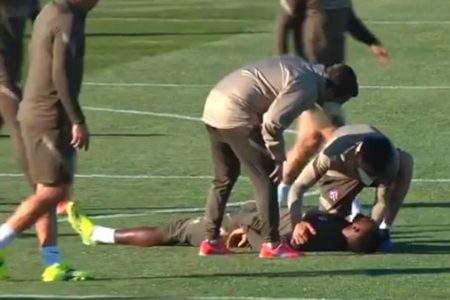 Dembélé desmaia em treino do Atlético de Madrid