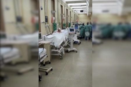 corredor de hospital