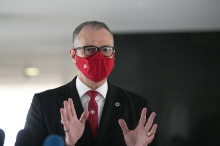 Almirante Barra Torres, presidente da Anvisa chega ao Palácio do Planalto 7