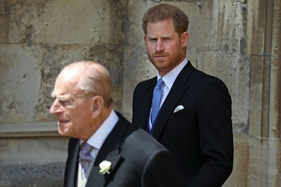 Príncipes Philip e Harry