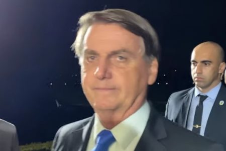 Bolsonaro e apoiadores