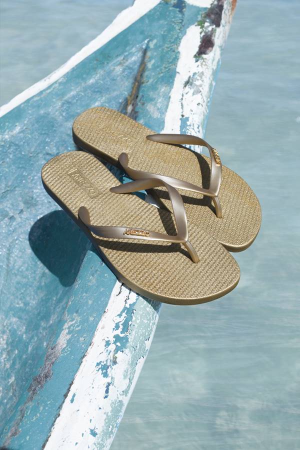 Chinelo da linha BriZZa, da Arezzo