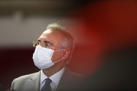 Relator da CPI da COVID, Renan Calheiros, após primeira reunião da Comissão 5
