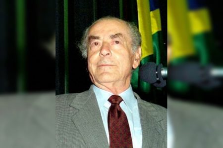 Imagem colorida de Leonel Brizola - Metrópoles