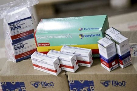 Kit intubação