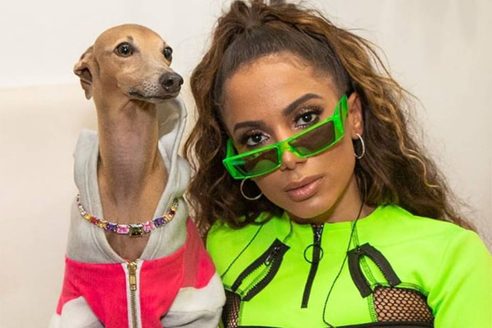 Anitta e Plínio