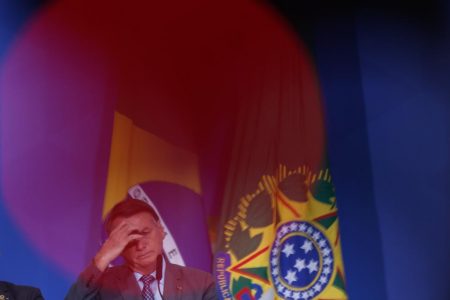 presidente jair bolsonaro durante lançamento do Programa Gigantes do Asfalto no palácio do Planalto