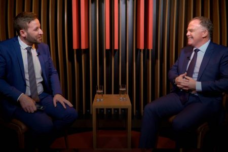 Caio Barbieri entrevista Renato Casagrande