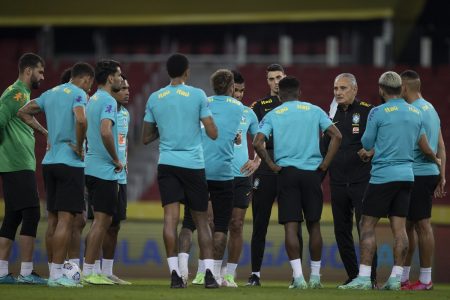 Tite e jogadores da Seleção Brasileira