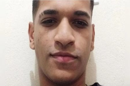 Victor Ferreira, de 21 anos