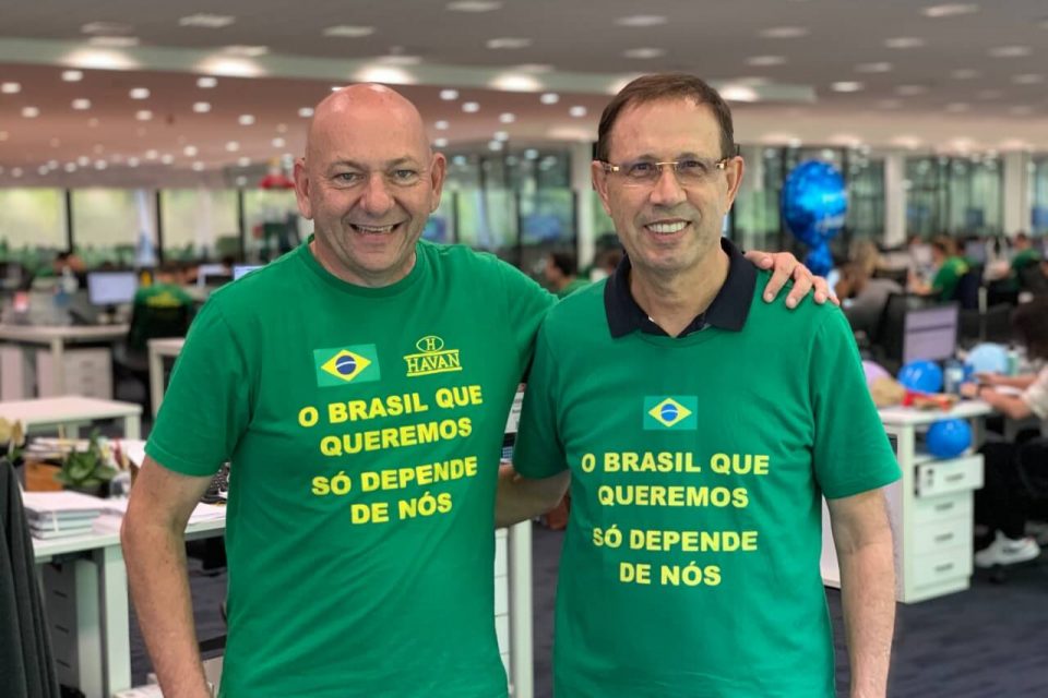 Luciano Hang e Carlos Wizard