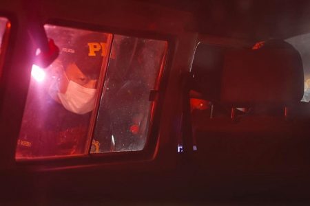 PRF vistoria veículos na BR-070 em busca do maníaco Lázaro Barbosa