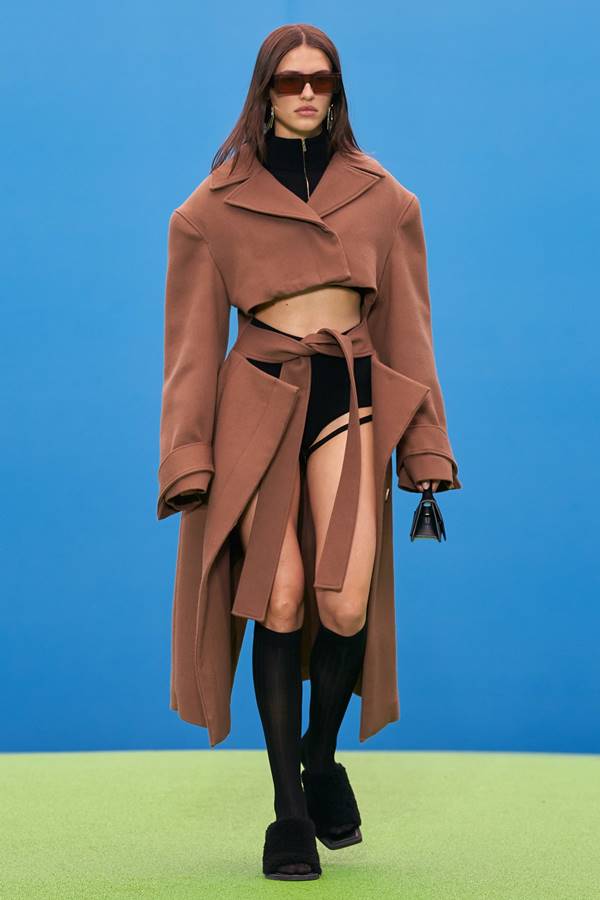 Look da coleção La Montagne, da Jacquemus