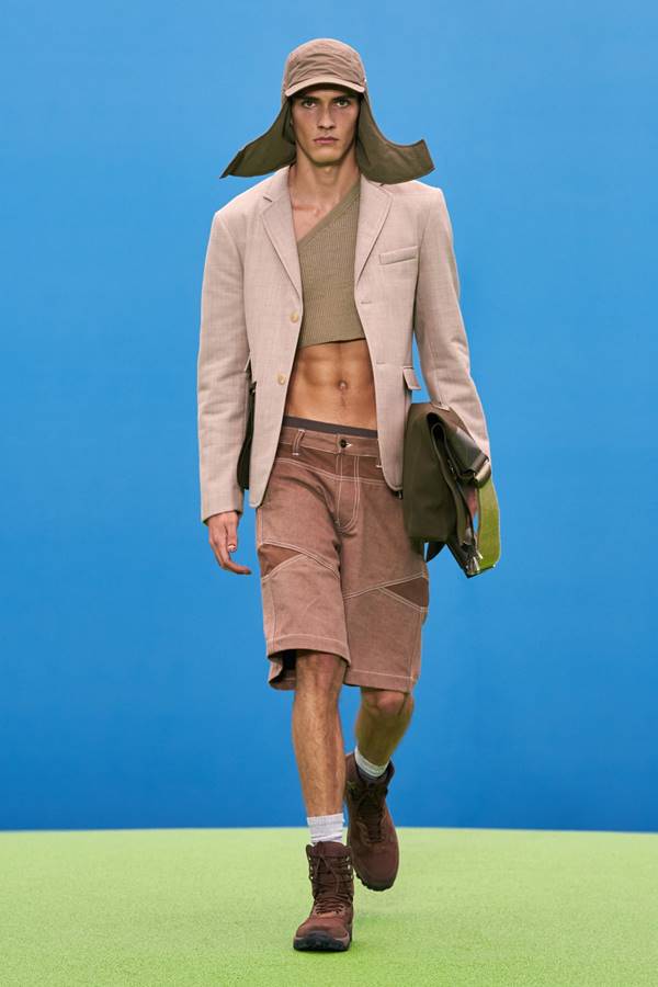 Look da coleção La Montagne, da Jacquemus