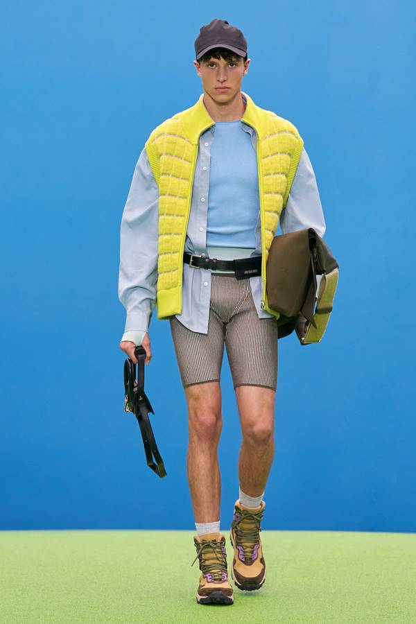 Look da coleção La Montagne, da Jacquemus