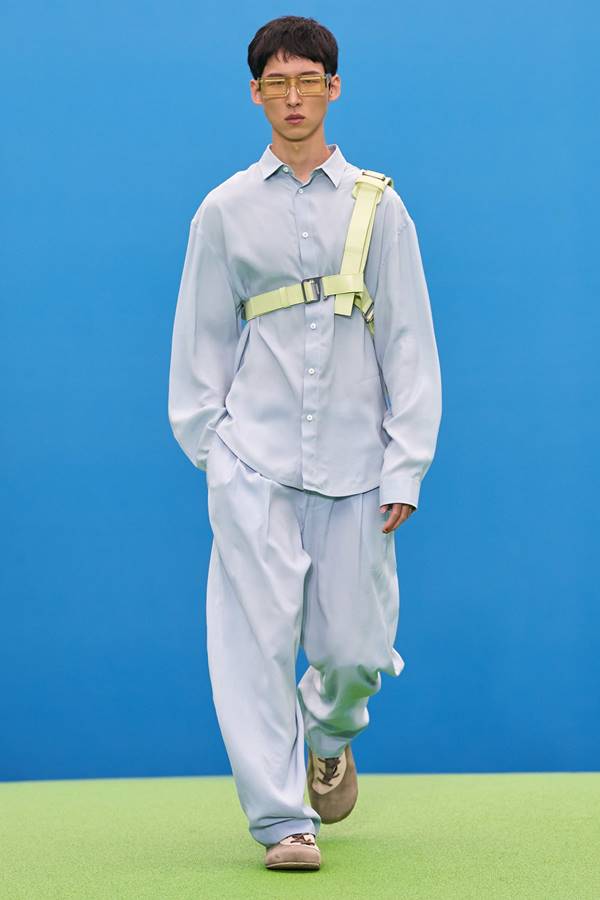 Look da coleção La Montagne, da Jacquemus