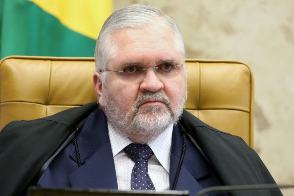 ex-procurador-geral da República Roberto Gurgel