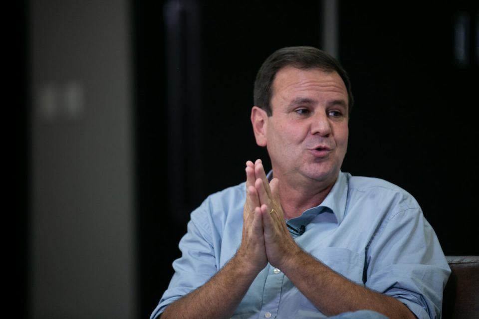 Rio de Janeiro (RJ), 21/11/20. Eduardo Paes conversa com Raquel Sheherazade para o Metrópoles Entrevista. Eduardo Paes, candidato à prefeitura do RJ. Foto: Rafaela Felicciano/Metrópoles