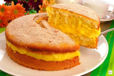 bolo de milho recheado com curau
