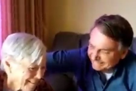 Bolsonaro visitou a mãe, dona Olinda, de 94 anos, em Eldorado (SP)