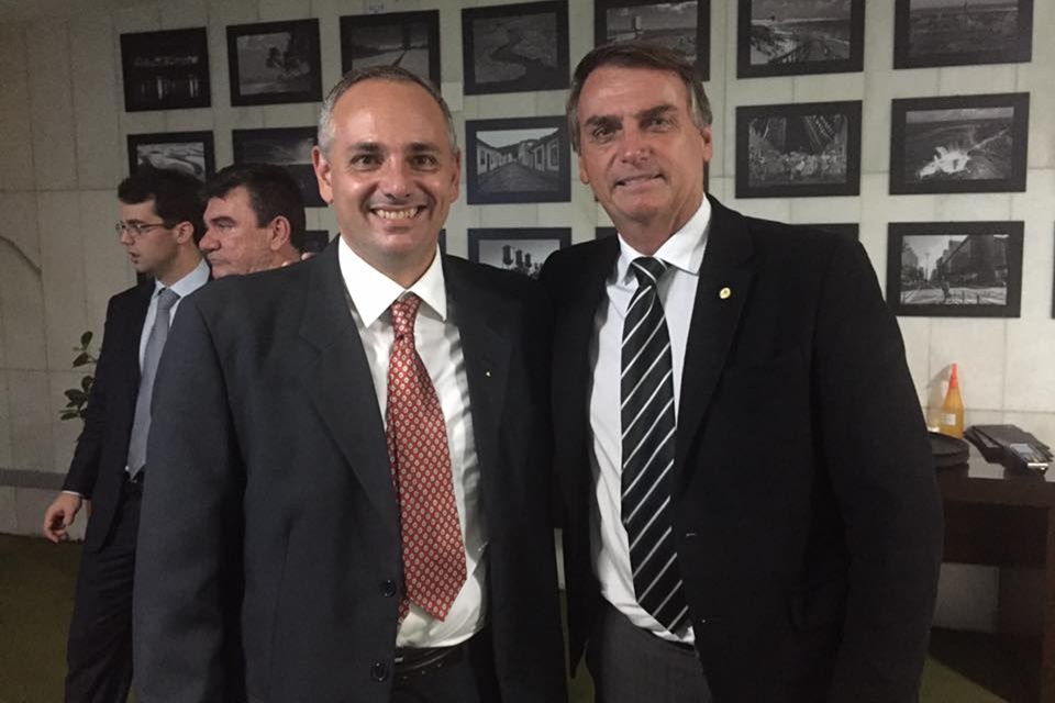 Bolsonaro e o coronel Aleksander Lacerda