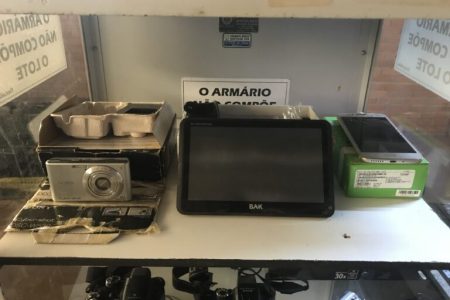 Leilão de bens móveis, materiais e equipamentos