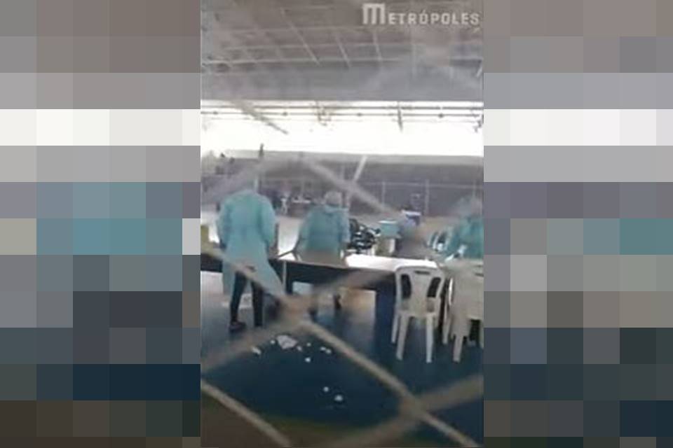 Homens quebram vacinas contra a Covid no DF