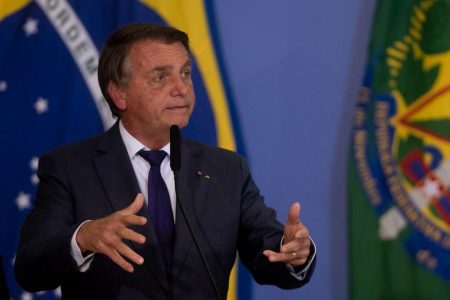 Presidente jair bolsonaro durante cerimonia no planalto 4