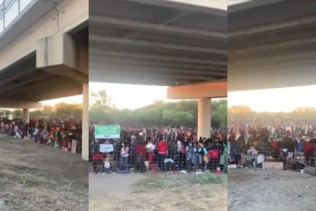 Imigrantes estão sob a Ponte Internacional Del Rio, no Texas