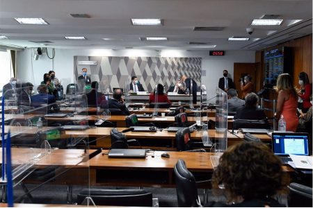 imagem colorida ccj senado