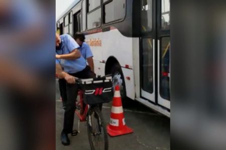 motorista onibus ciclista goiania