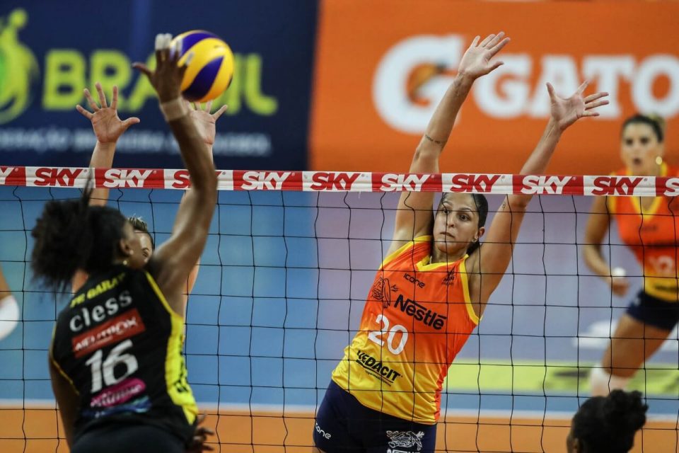 Superliga de Vôlei com patrocínio da Sky