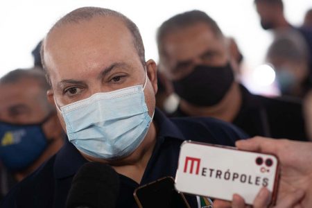 Governador Ibaneis Rocha, participa da Inauguração do asfalto