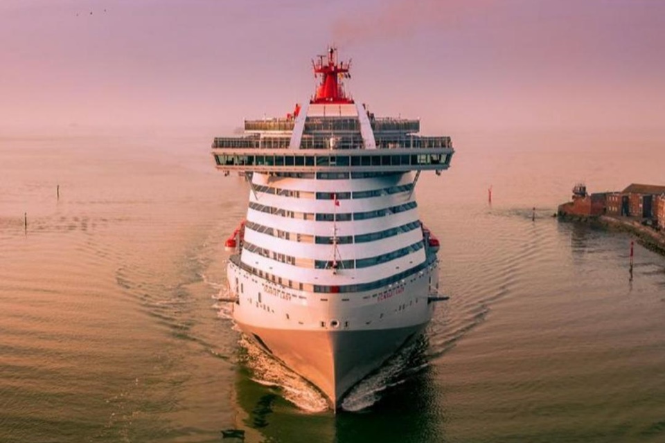 Cruzeiro Scarlet Lady