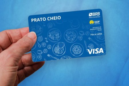 Novos beneficiários do Prato Cheio recebem nesta quarta