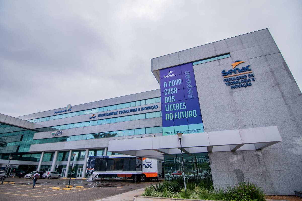 Faculdade Senac oferece desconto de até 63% na pós-graduação