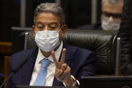Presidente Arthur Lira durante comemoração a aprovação PEC dos Precatórios votada em 2• turno 3