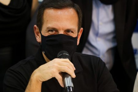 Candidatos do PSDB à Presidência da República, João Doria e Arthur Virgilio concedem entrevista coletiva para informar sobre a retomada do processo de votação