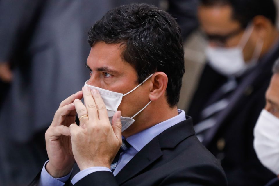 19/03/2020 Sergio Moro - Pronunciamento à imprensa e assinatura do projeto de lei que cria um comitê nacional dos órgãos de Justiça no combate ao coronavírus