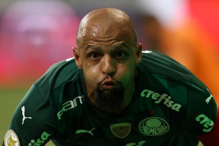 Felipe Melo dispara sobre Leila Pereira