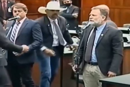 briga entre amauri e major araújo na assembleia legislativa de goiás