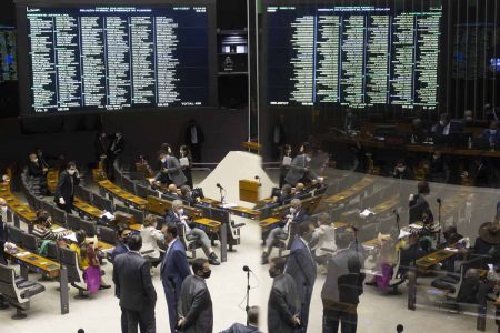 plenario da camara dos deputados votacao