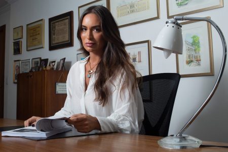 Advogada Izabella Borges, especialista em violência de gênero
