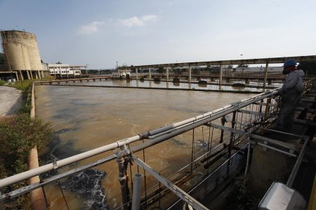 Estação de tratamento de água Guandu, da Cedae, no Rio de Janeiro