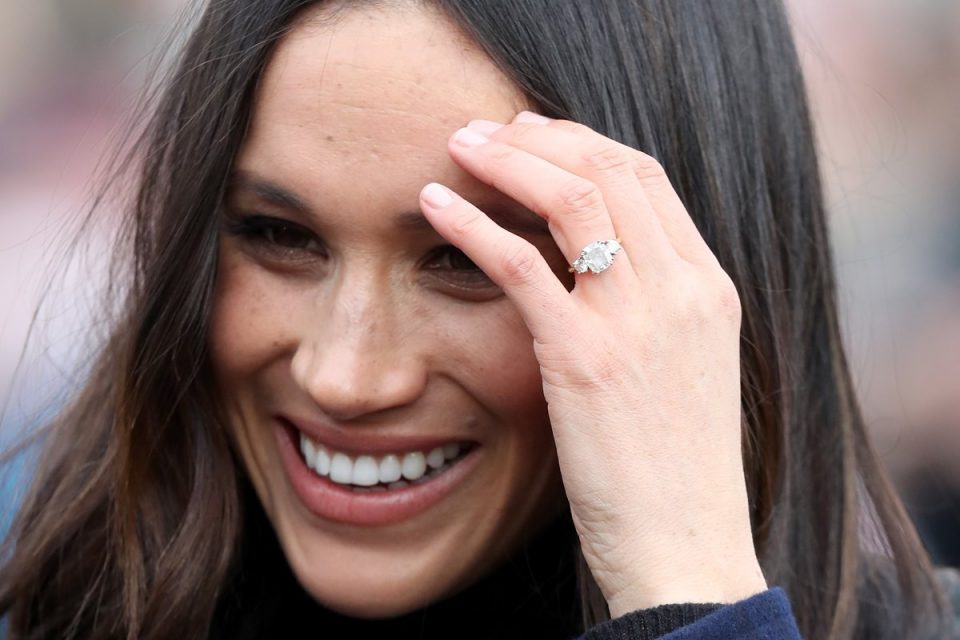 Atriz Meghan Markle e anel de noivado