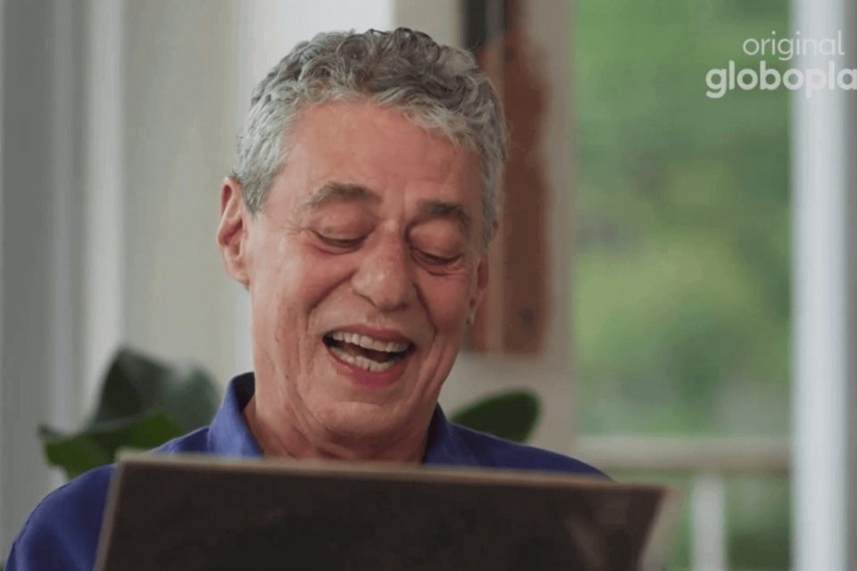 Chico Buarque em série sobre Nara Leão