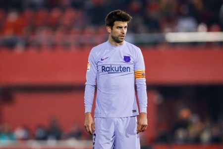 Zagueiro do Barcelona, Gerard Piqué se envolve em polêmica com treinador